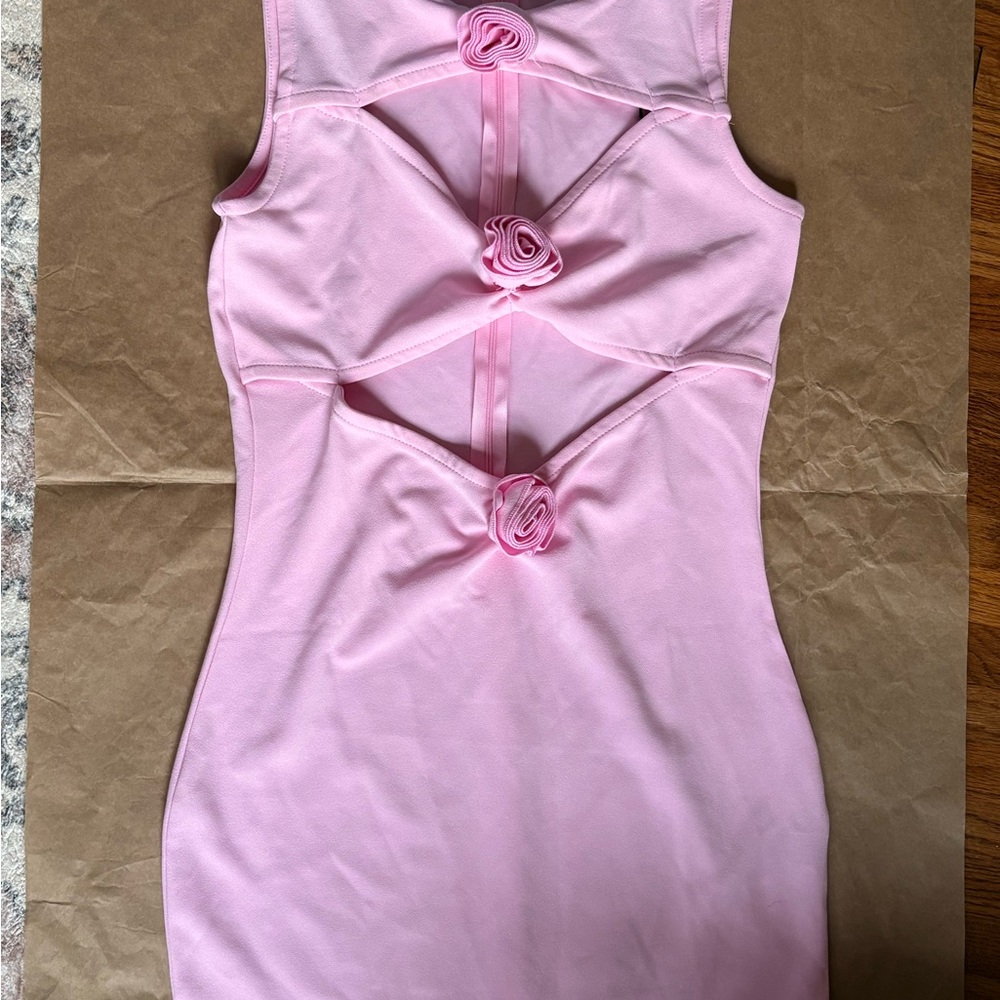 Forever 21 Light Pink Backless Cutout Rose-Accent Mini Dress - Picture 2 of 6
